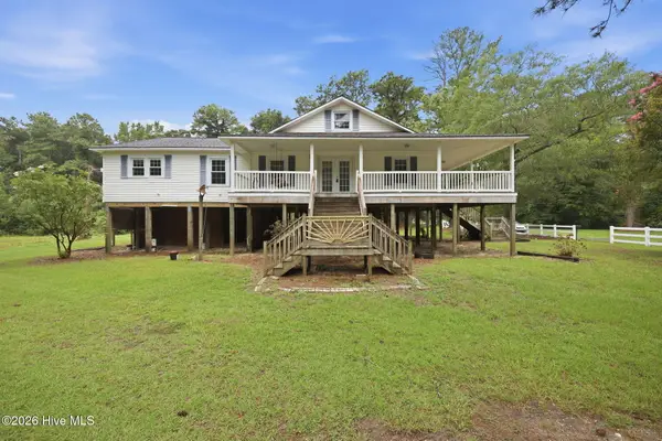 205 Streets Ferry Road, Vanceboro, NC 28586
