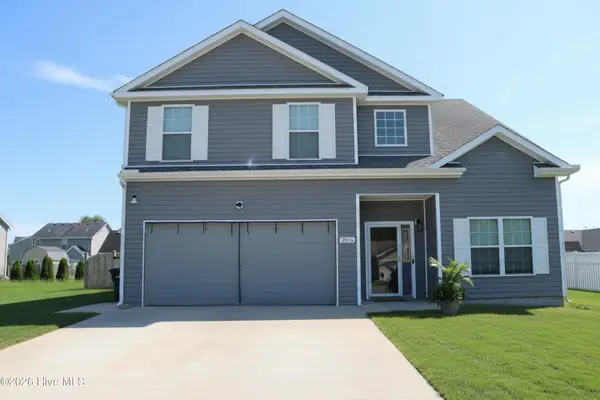 2016 Eleuthera Way, Elizabeth City, NC 27909