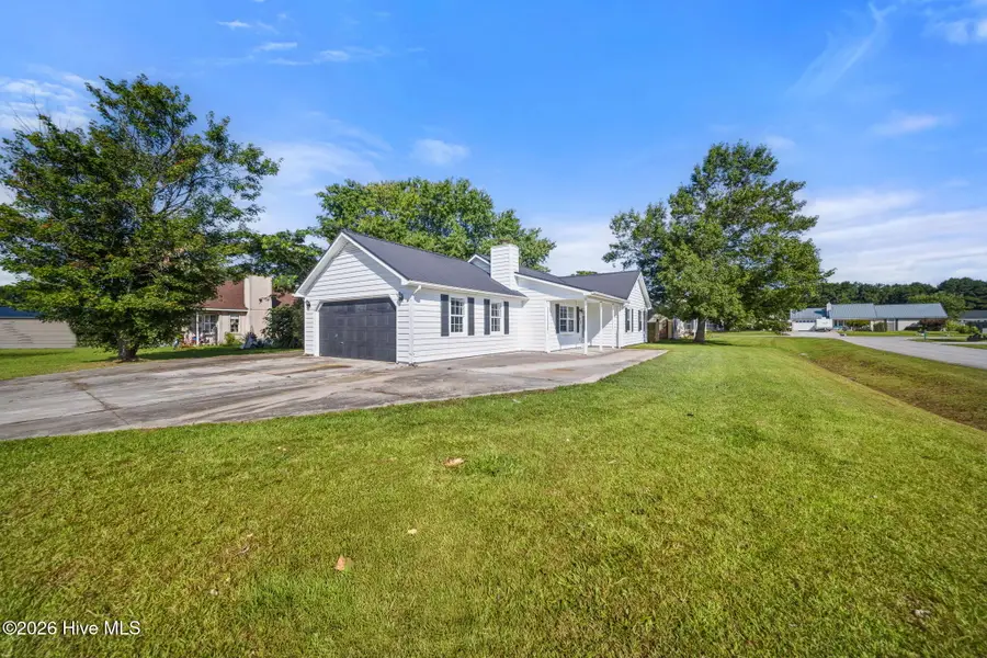 700 Covington Court, Hubert, NC 28539 - #2