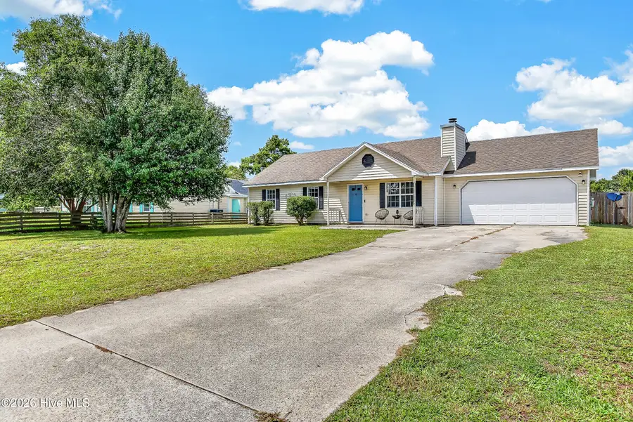 409 E Volant Street, Hubert, NC 28539 - #2