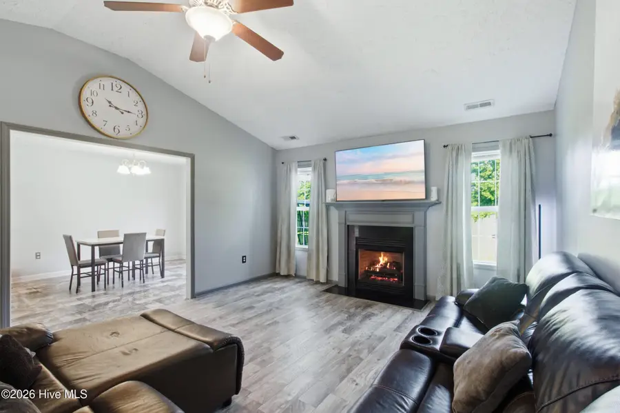 2820 Walter Drive, New Bern, NC 28562 - #3