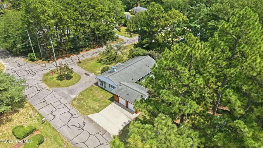 509 Wilder Avenue, Aberdeen, NC 28315 - #2