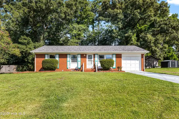 139 Greencrest Circle, Jacksonville, NC 28540