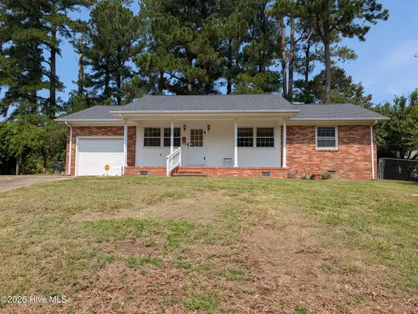 203 Long Acres Drive, Jacksonville, NC 28546