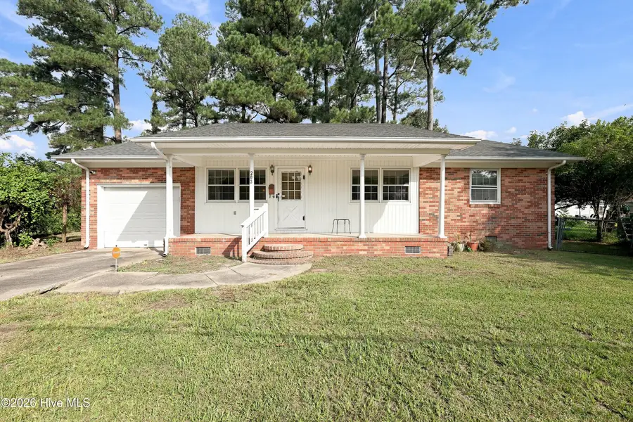 203 Long Acres Drive, Jacksonville, NC 28546 - #2