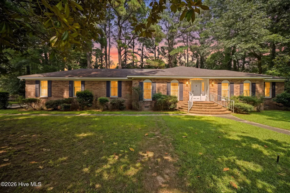 108 Hunters Trail E, Elizabeth City, NC 27909 - #1