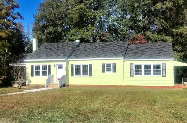 203 Willow Road, Clinton, NC 28328