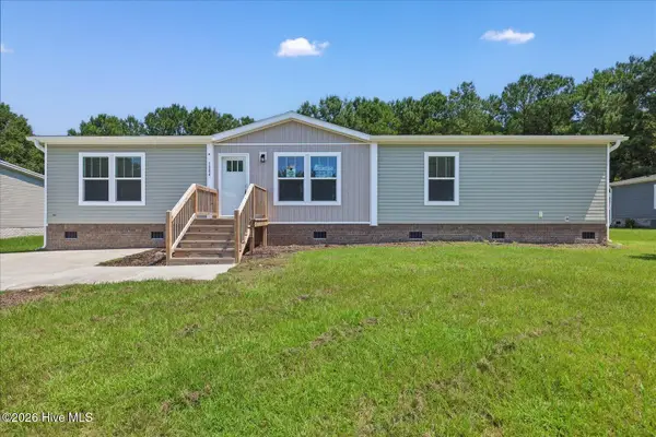 1884 Rolling Green Drive Sw, Supply, NC 28462