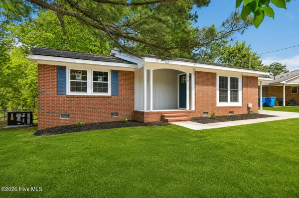 818 Rock Spring Road, Fayetteville, NC 28314