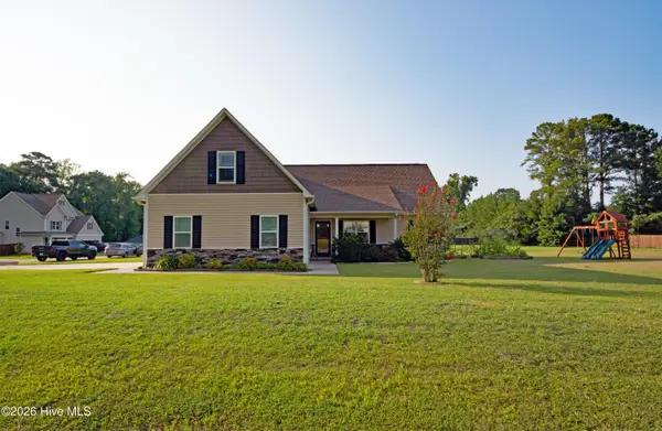 200 Gillcrest Court, Jacksonville, NC 28540