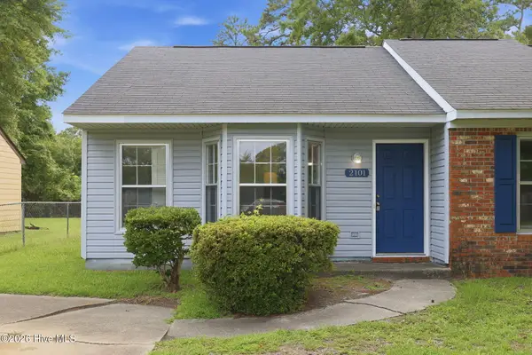2101 Rolling Ridge Drive, Midway Park, NC 28544