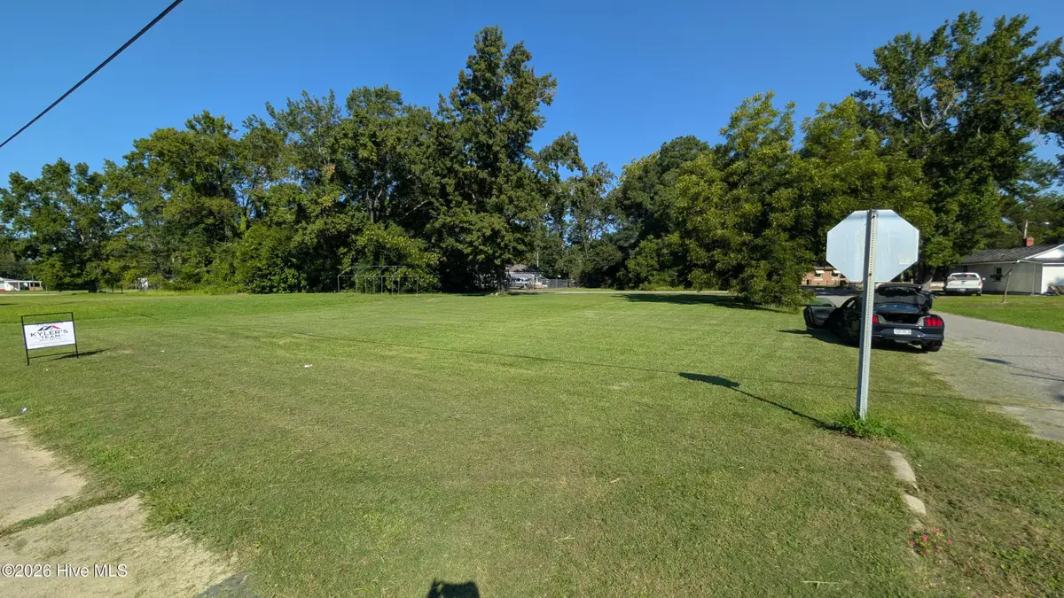 4353 S Pitt Street, Ayden, NC 28513 - #1