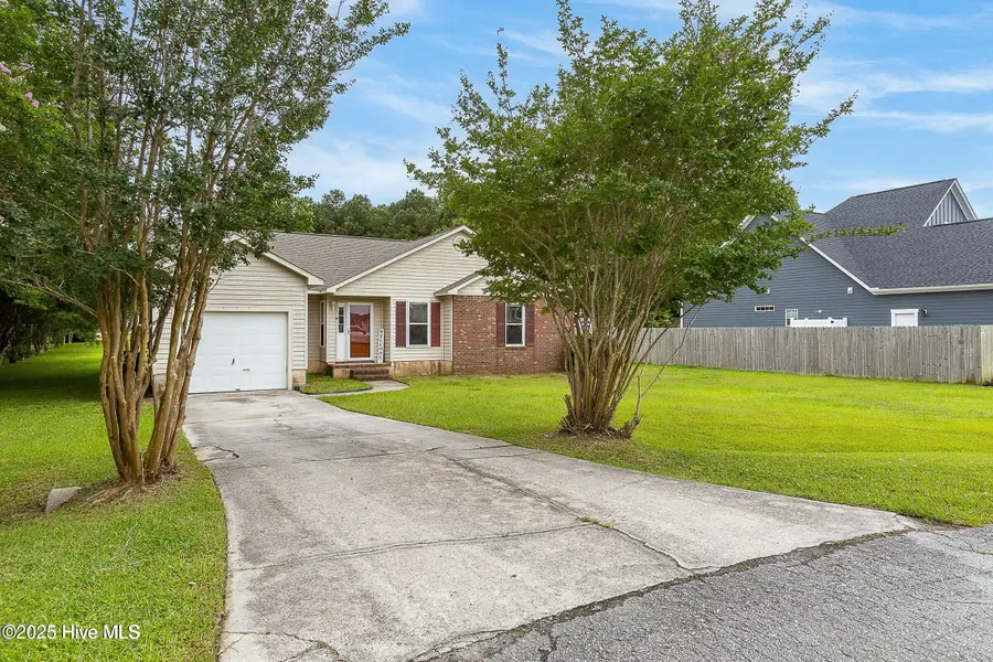 510 Greenfield Place, Sneads Ferry, NC 28460 - #3