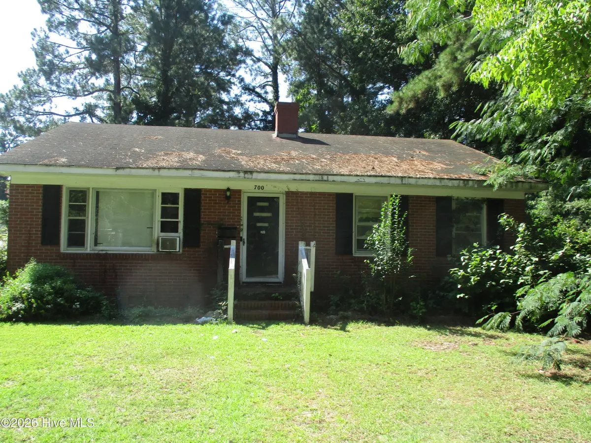 700 Jones Avenue, Kinston, NC 28501 - #1