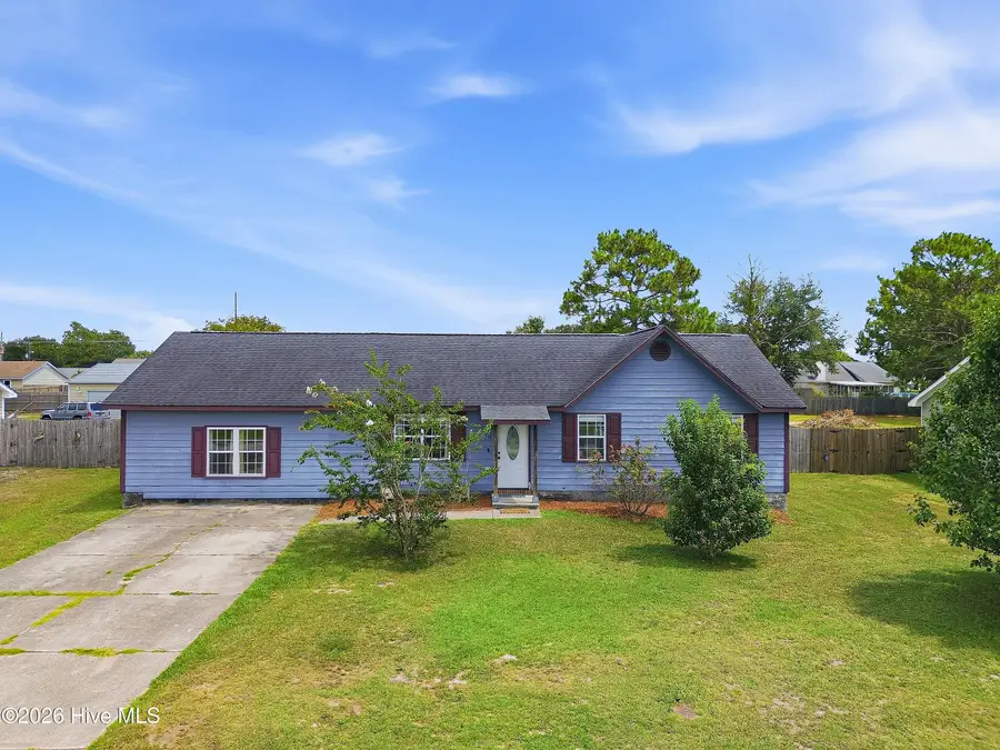 215 S Ginger Drive, Hubert, NC 28539 - #2