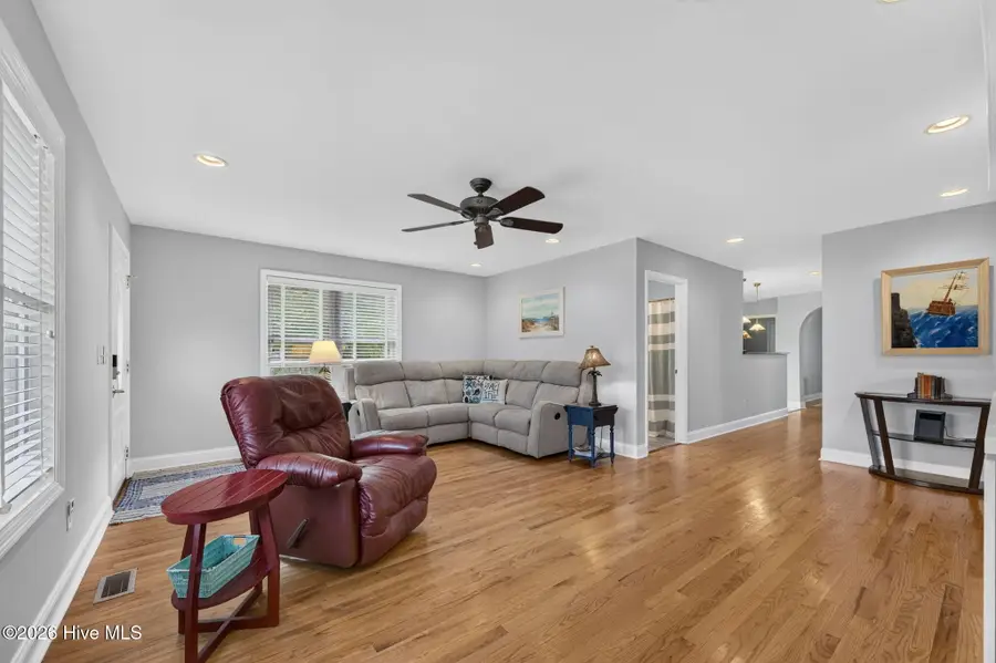 140 NE 18th Street, Oak Island, NC 28465 - #3