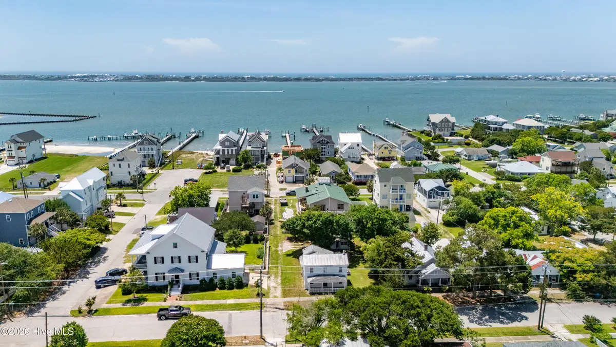 1105 Evans Street, Morehead City, NC 28557 - #1