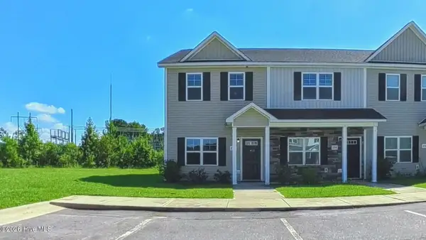 206 Alexa Place, Jacksonville, NC 28546