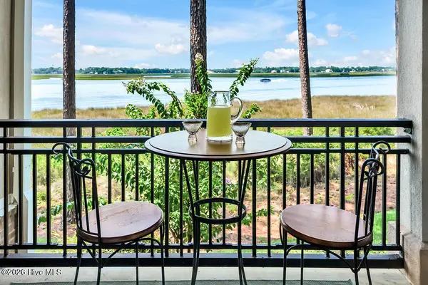 2100 Marsh Grove Lane #Unit 2105, Southport, NC 28461