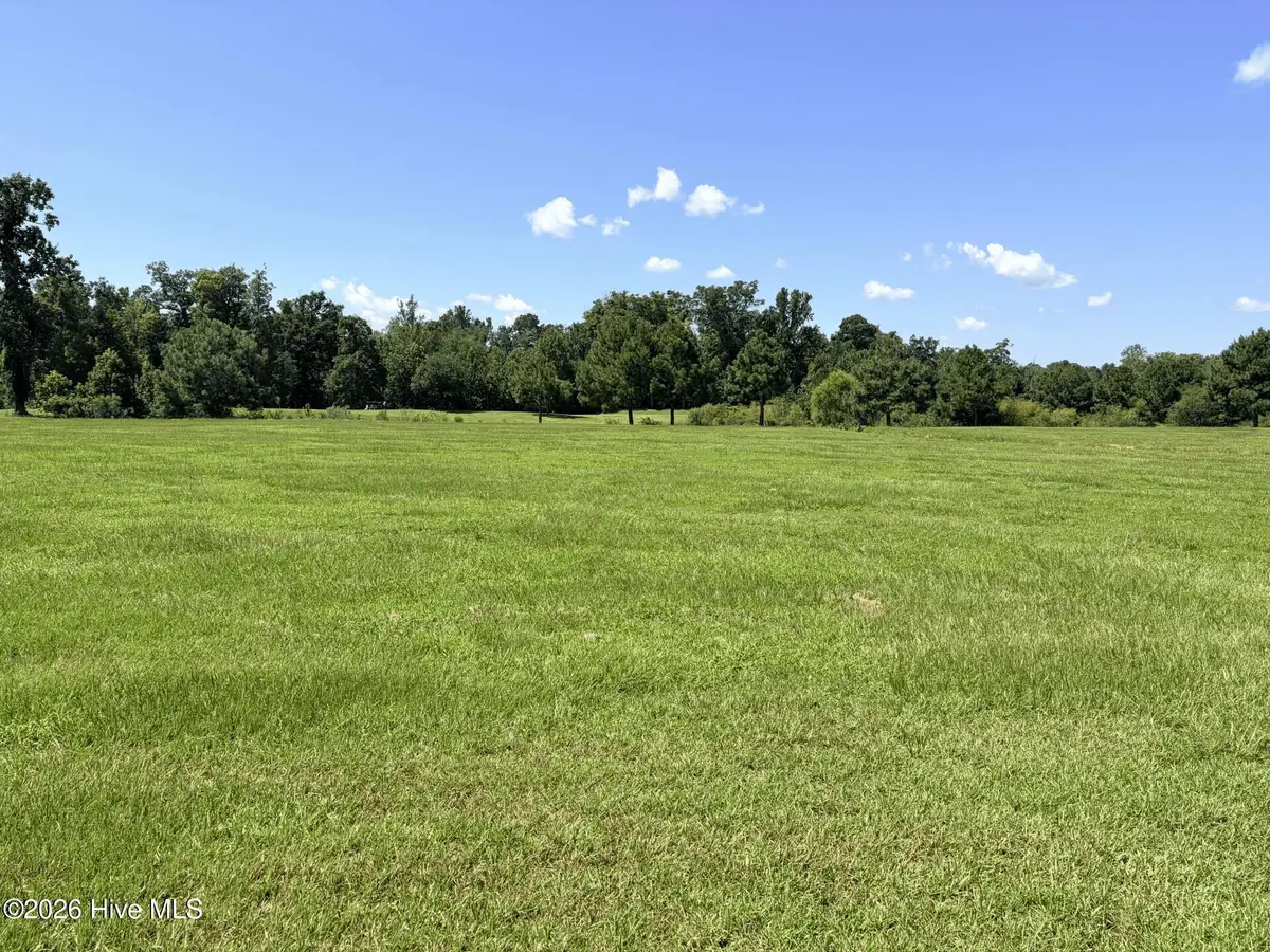 135-137 W Royal Way, Merry Hill, NC 27957 - #1