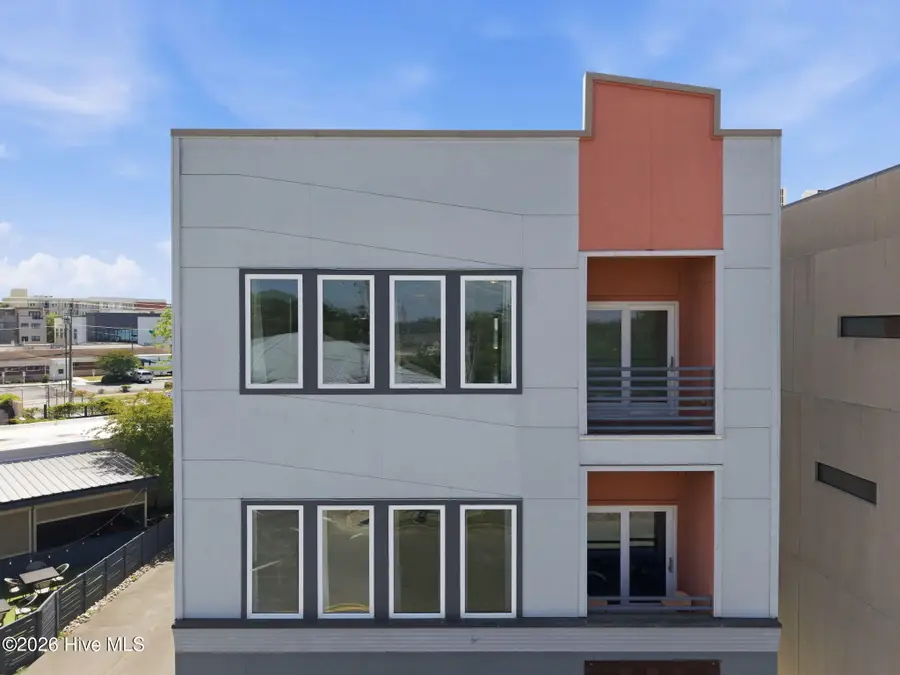 314 Davis Street #Unit 301, Wilmington, NC 28401 - #2