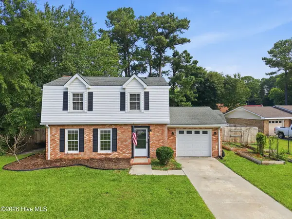 105 Hillside Court, Jacksonville, NC 28546