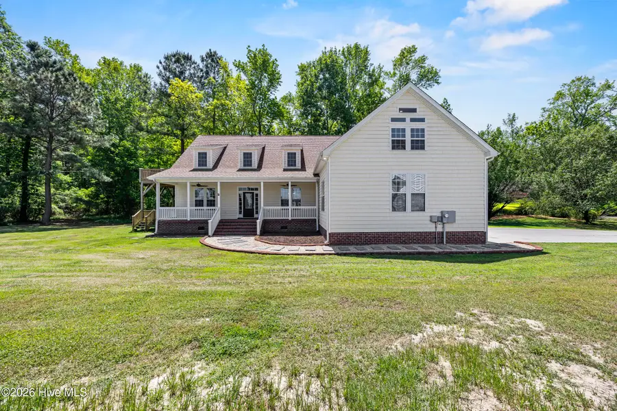 905 Charleston Place, Sneads Ferry, NC 28460 - #2