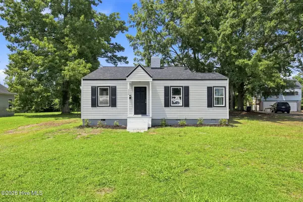 308 Sherwood Road, Jacksonville, NC 28540