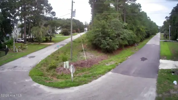 104 Paul Andrew Street, Varnamtown, NC 28462