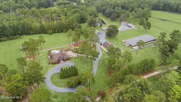 509 Cross Country Lane, Southern Pines, NC 28387