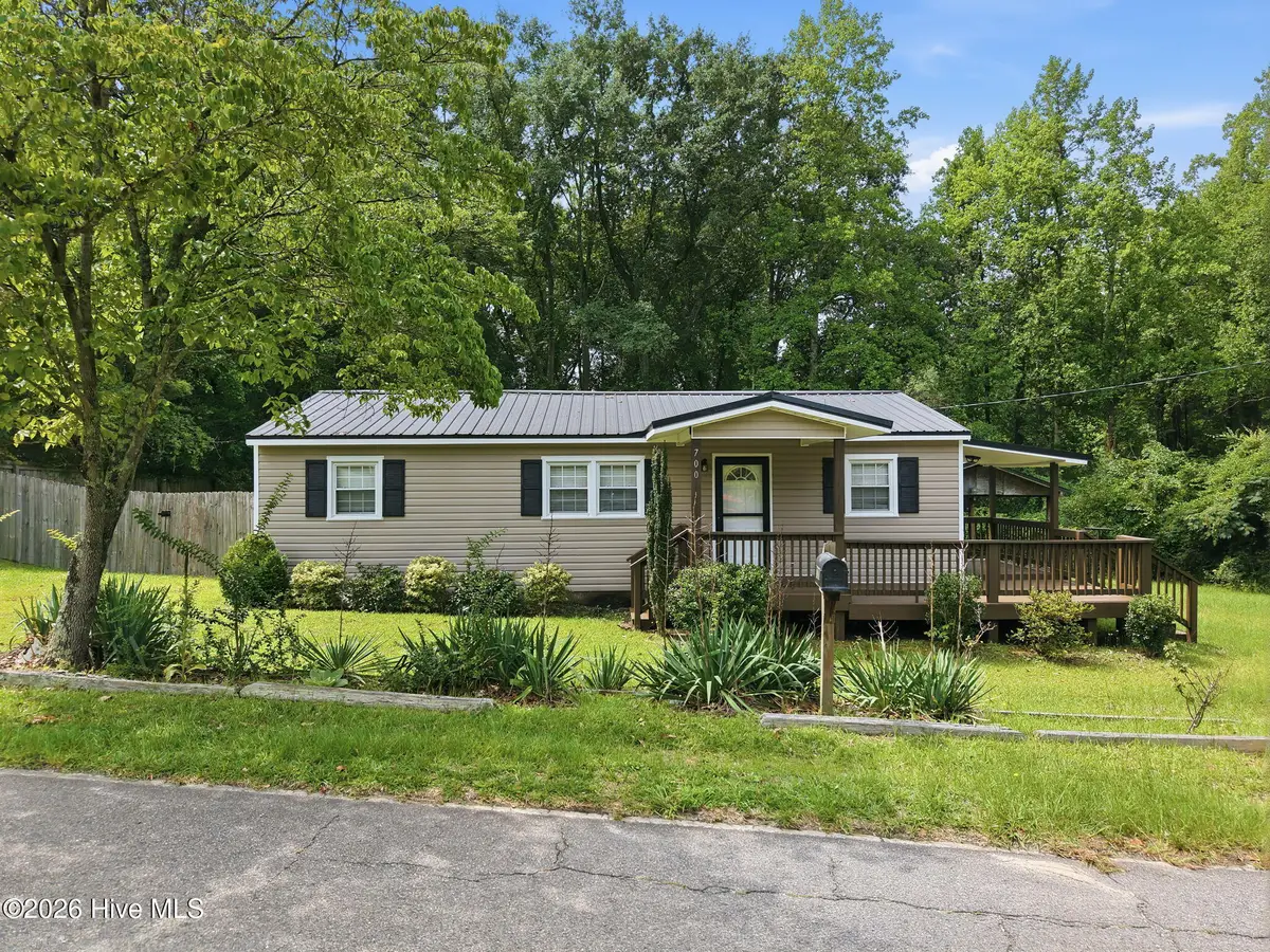 700 Harris Street, Aberdeen, NC 28315 - #1