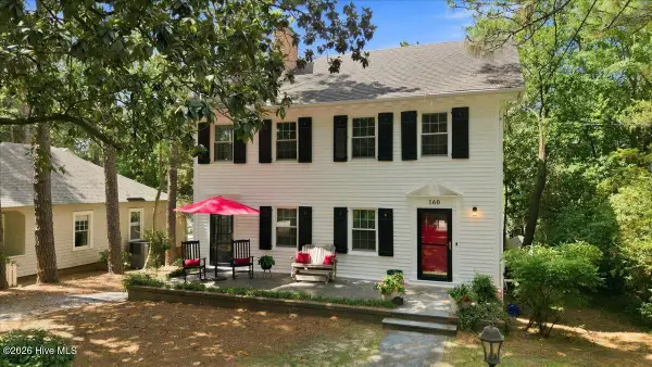 160 N Ridge Street, Southern Pines, NC 28387