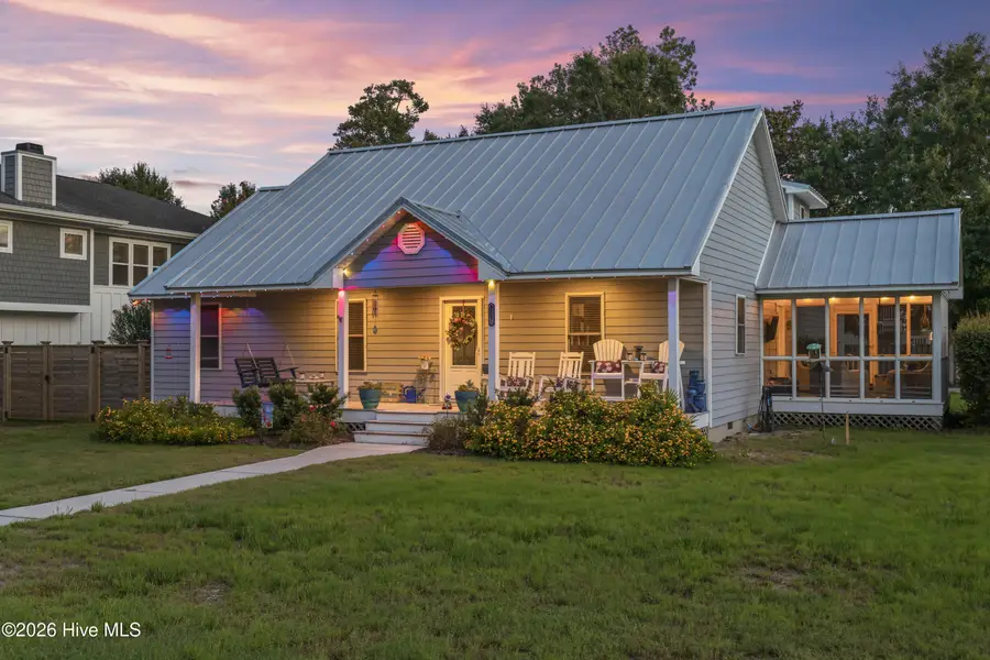 519 Birmingham Avenue, Carolina Beach, NC 28428 - #2