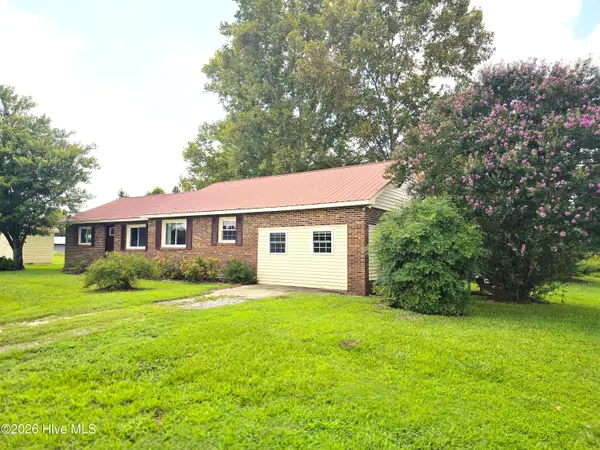 350 Futrell Road, Richlands, NC 28574
