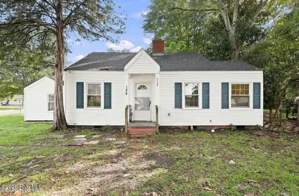 124 Sherwood Road, Jacksonville, NC 28540