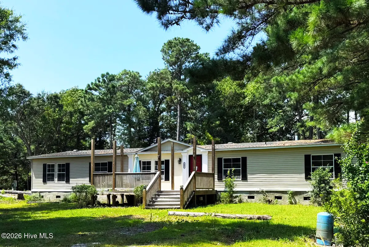 1001 Patch Drive, Newport, NC 28570 - #1