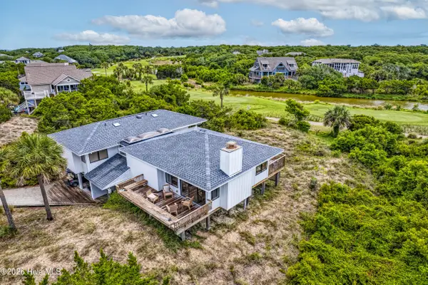 12 Royal Tern Court, Bald Head Island, NC 28461
