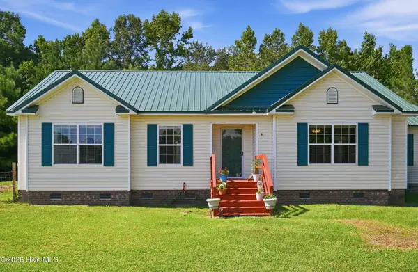 111 Bradham Drive, Beulaville, NC 28518