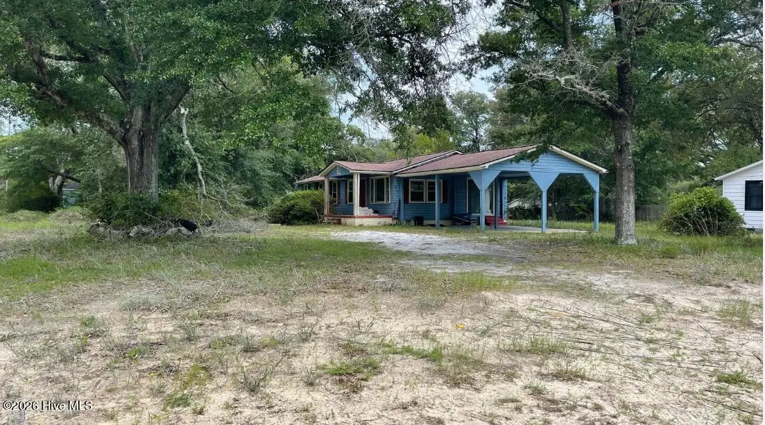 415 W Owens Street, Southport, NC 28461 - #1