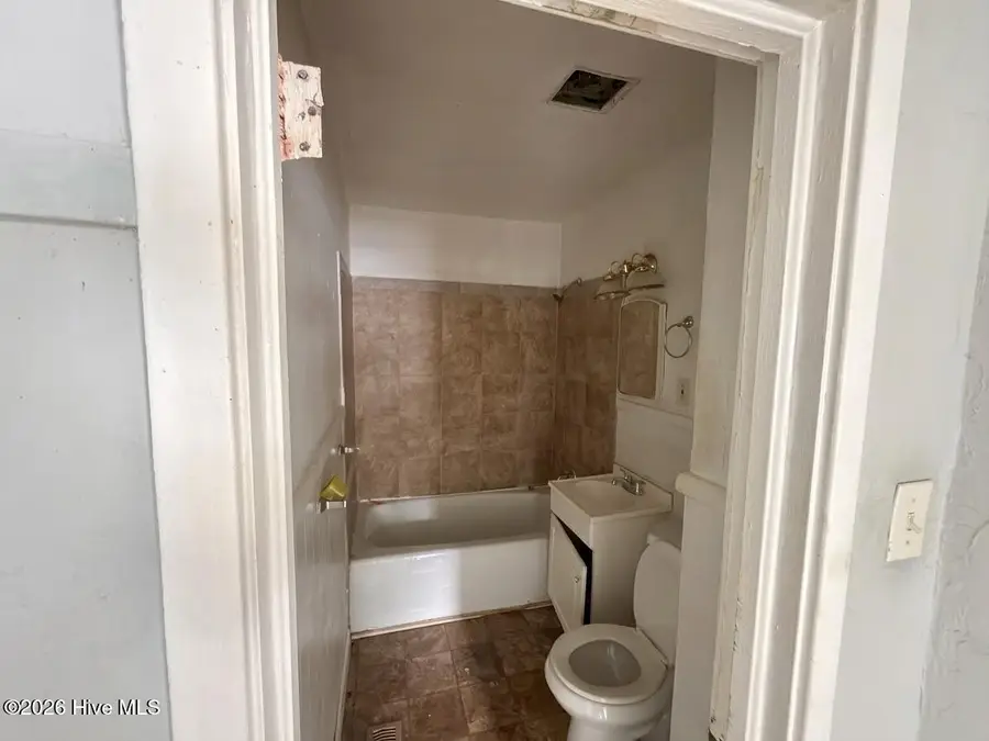 307 Diana Street, Fayetteville, NC 28306 - #3