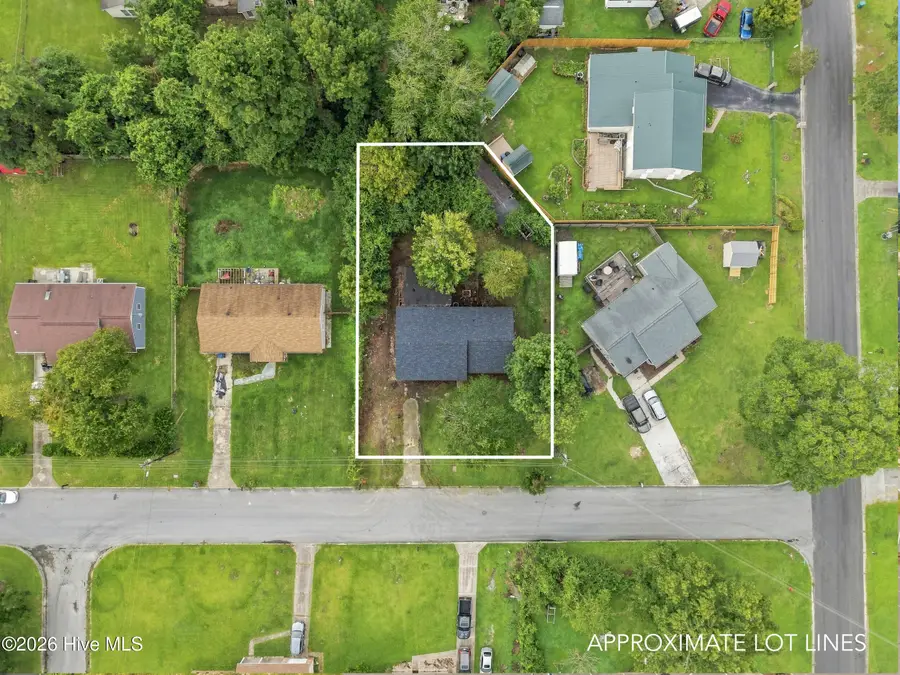 102 Royal Drive, Jacksonville, NC 28546 - #3