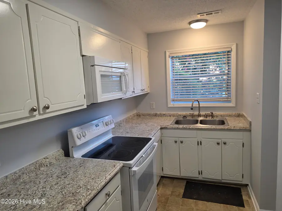 506 N Greensboro Street #Apt 35, Carrboro, NC 27510 - #2