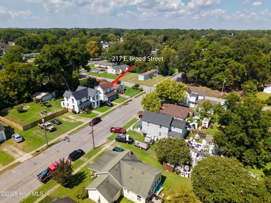 217 E Broad Street, Elizabeth City, NC 27909 - #2