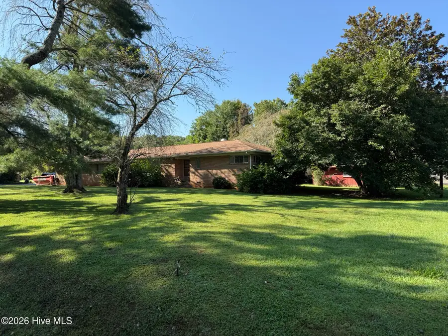 16 Hemlock Way, Andrews, NC 28901 - #3