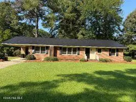 405 S Broad Street, Robersonville, NC 27871