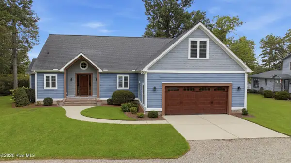 165 N Teachs Point Road, Bath, NC 27808