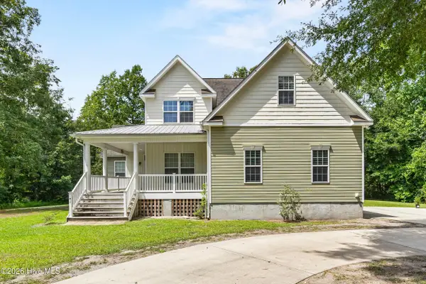 141 Sweetbrier Drive, Burgaw, NC 28425