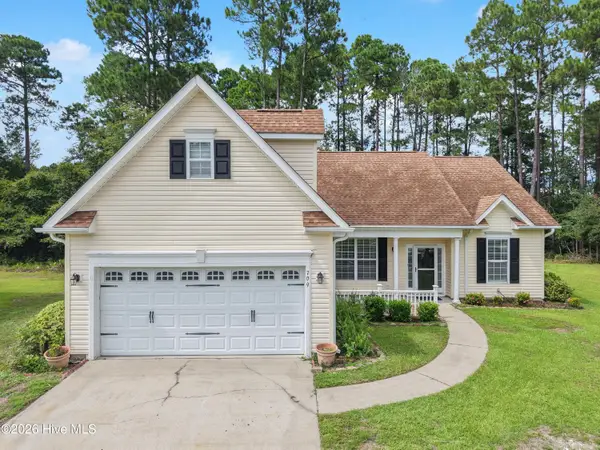 709 E Pipers Glen, Shallotte, NC 28470