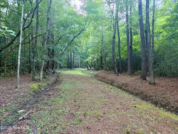 1356 Gould Road, Jacksonville, NC 28540