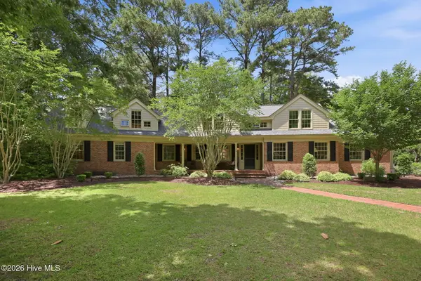 102 Middleton Place, Greenville, NC 27858